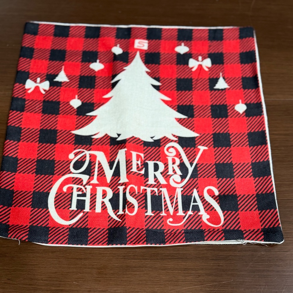🔥🎄Holiday Pillow Covers🎄🔥Red & Black Buffalo Check and Cream Burlap Covers - Picture 7 of 9